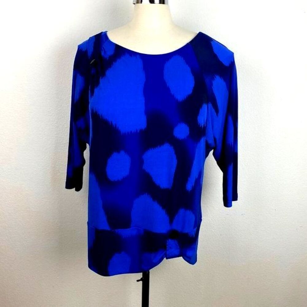 Blue Black Op Art 2X/3X Pullover Stretch Knit Top 3/4 Sleeves Scoop Neckline